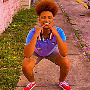 Meet your Posher, Precious